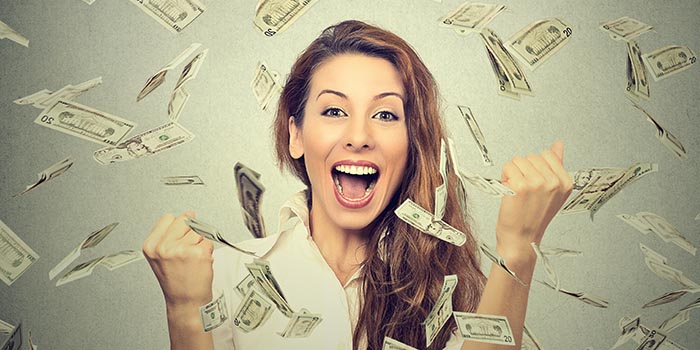 woman-wins-money-jackpot-news